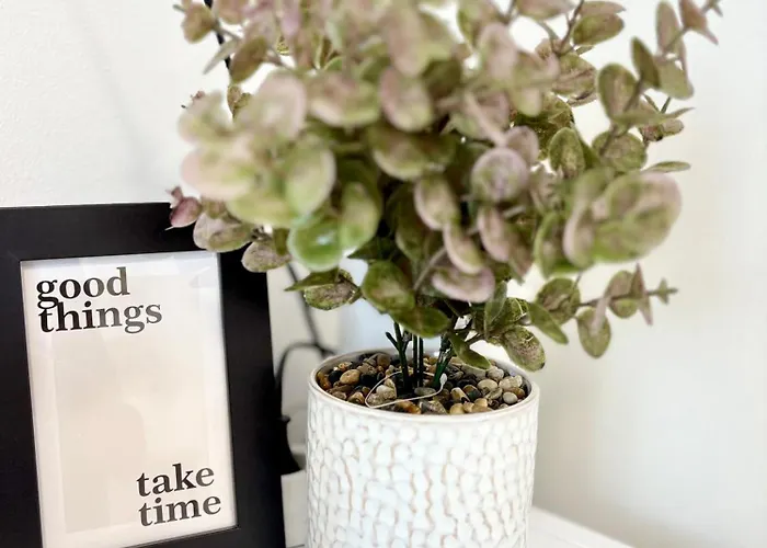 Sweet Tiny House-central アパート ヴァルナ